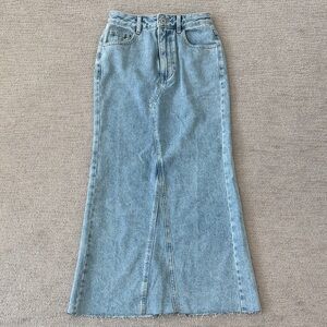 NWT Love Bonito Blue Denim Skirt size 24